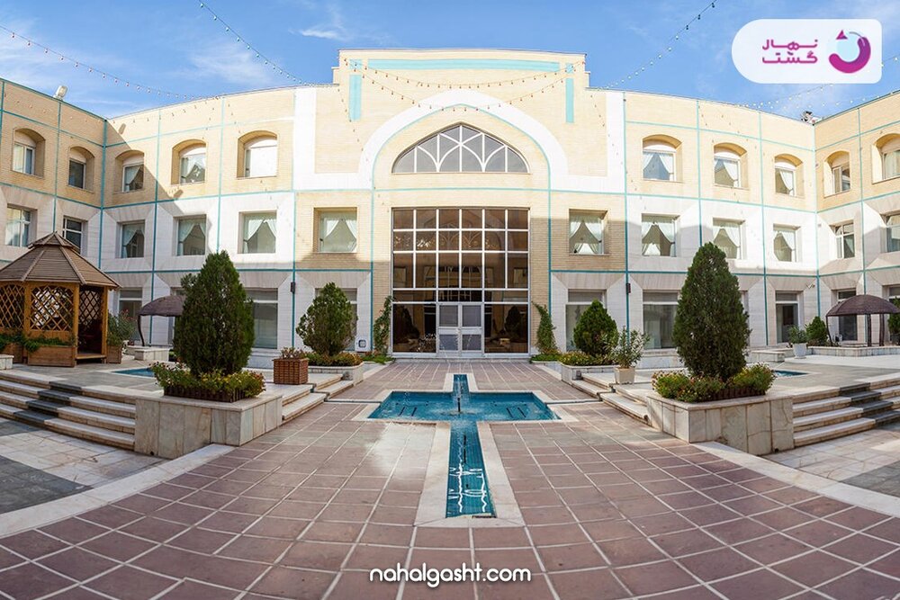 هزینههای سفر به مشهد ۱۴۰۱؛ راهنمایی برای کاهش هزینههای سفر