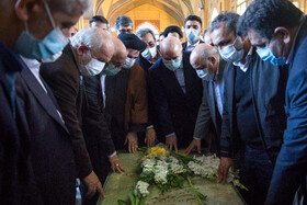 تجدید بیعت نمایندگان مجلس با آرمان های امام (ره)