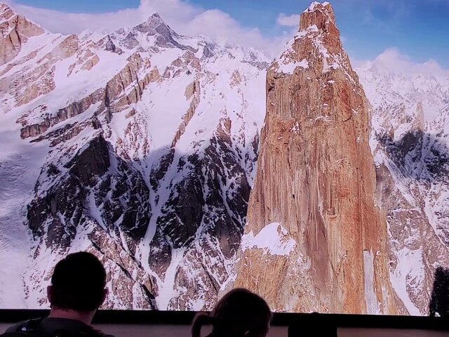 در اکسپو دبی از جنگ خبری نیست!