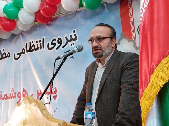 در حوزه راه با استانداردهای جهانی فاصله داریم