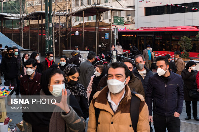عکس خبر آرشیوی است. تهران؛ نزدیک به قله موج ششم کرونا / تاکید ویژه بر واکسیناسیون زنان باردار