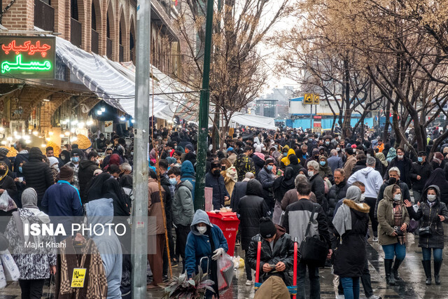 عکس خبر آرشیوی است. کرونا در ایران؛ همچنان کاهشی / نظر کمیته علمی درباره تزریق دز چهارم واکسن