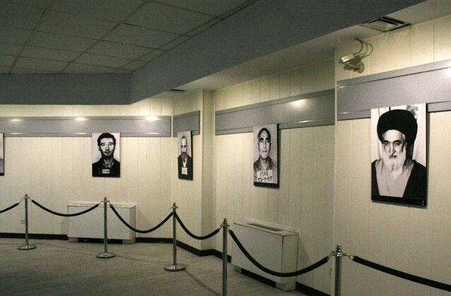برپایی نمایشگاه عکس فجرآفرینان در موزه مرکزی شهدا