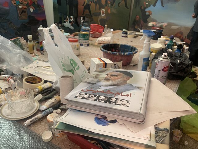 تابلوهای حبیبالله صادقی راوی خوبی برای تاریخ معاصرند؟