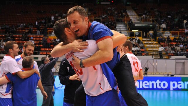 کولاکوویچ: والیبال ایران نسل جوان خوبی دارد ولی نبود معروف حس خواهد شد کولاکوویچ: والیبال ایران نسل جوان خوبی دارد ولی نبود معروف حس خواهد شد