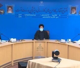 افتتاح و آغاز به کار طرحهای گازرسانی و پتروشیمی با اعتبار ۴۰ هزار میلیارد تومان افتتاح و آغاز به کار طرحهای گازرسانی و پتروشیمی با اعتبار ۴۰ هزار میلیارد تومان