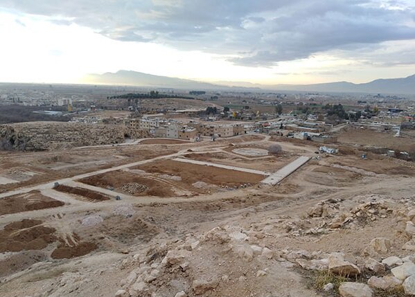 کفسازی و محوطهسازی در حریم درجه یک قصر ابونصر تجاوز به دژ هخامنشی!
