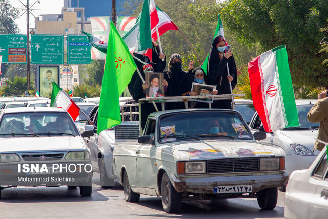 حضور باشکوه بوشهریها در راهپیمایی ۲۲ بهمن