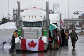 کامیون‌داران کانادایی همچنان به اعتراضات خود ادامه می‌دهند