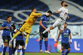 هفته هفدهم لیگ برتر فوتبال، استقلال - ذوب آهن