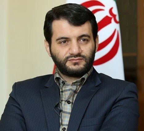 بدون ارزیابی پست مدیریتی به کسی ندادم