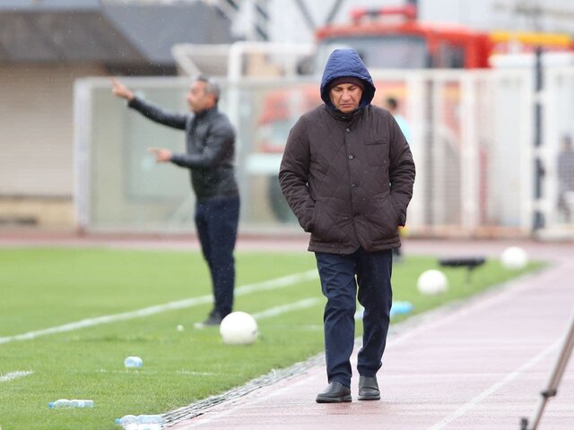 قلعهنویی: دیگر بریدهام! قلعهنویی: دیگر بریدهام!