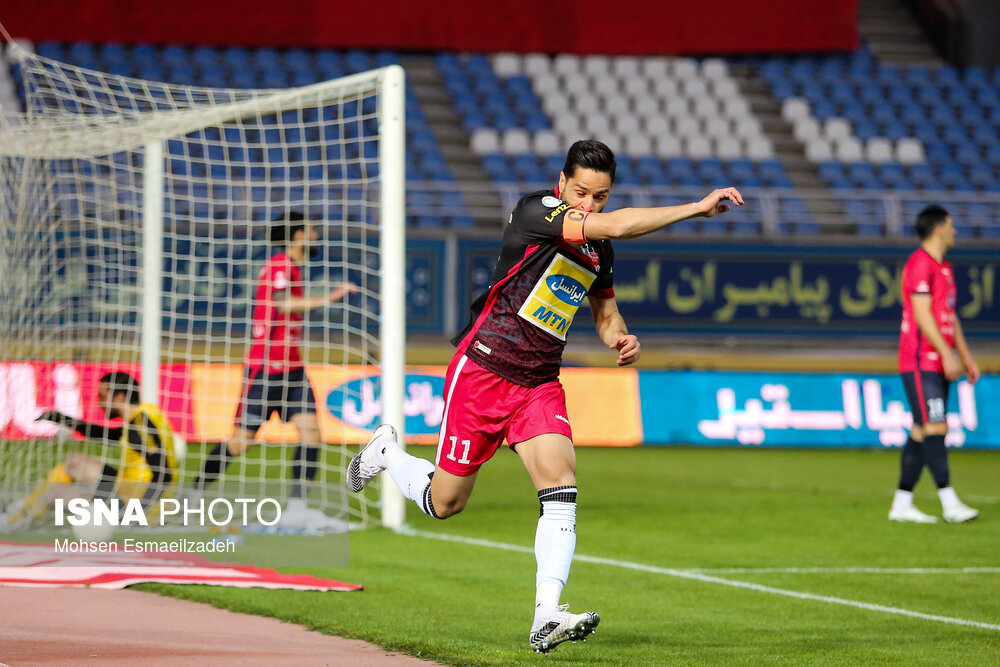 Iranian football clubs: Persepolis F.C., Esteghlal Tehran FC, Machine Sazi  Tabriz F.C., F.C. Aboomoslem, Sepahan Isfahan FC, Payam Mashhad F.C., Zob   Sazi F.C., Foolad F.C., Sanat Naft F.C.