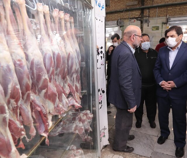 بازدید مخبر از میدان عرضه گوشت و مرغ بهمن