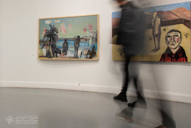 دومین نمایشگاه سالانه خانه هنرمندان افتتاح شد