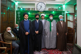 مراسم عمامه گذاری طلاب در روز میلاد حضرت علی(ع)