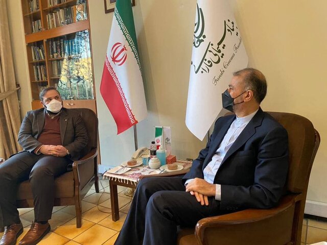 وزیر امور خارجه به تماشای فیلم سینمایی « موقعیت مهدی» نشست وزیر امور خارجه به تماشای فیلم سینمایی « موقعیت مهدی» نشست