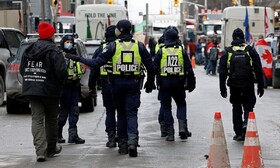 تهدید پلیس کانادا به بازداشت معترضان؛ دولت راه‌بندان را کار افراطگرایان می‌داند