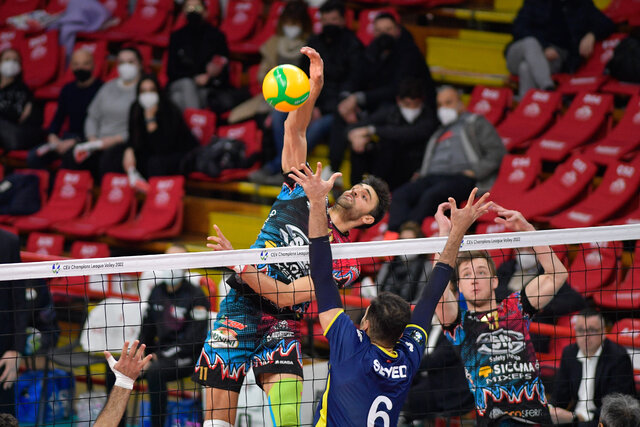 وداغ تلخ فنرباغچه از لیگ قهرمانان اروپا با حضور معروف و موسوی