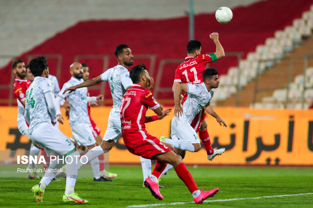 مسابقه پرسپولیس و آلومینیوم اراک به تعویق افتاد مسابقه پرسپولیس و آلومینیوم اراک به تعویق افتاد