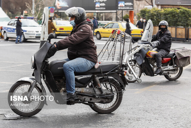 عکس تزئینی است هشدار پلیس به موتورسیکلت سواران برای روزهای برف و بارانی