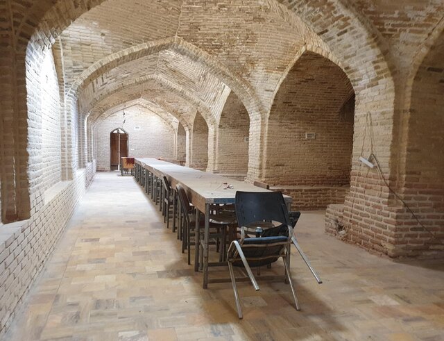 منزلگاههایی در مسیر زوال