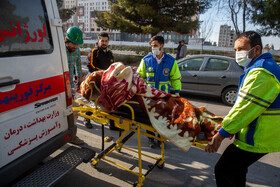 ریزش آوار ساختمانی و محبوس شدن دو کارگر - قم