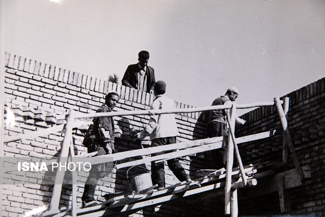 خاطرات یک قرنِ "باغ اطلسی قجری"؛ از آنفلوآنزای اسپانیایی تا کارِستان در کرونا + عکس