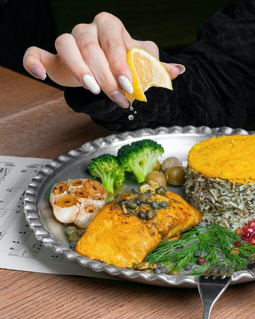 خوراکیها داخل عکس هم خوشمزه هستند؟