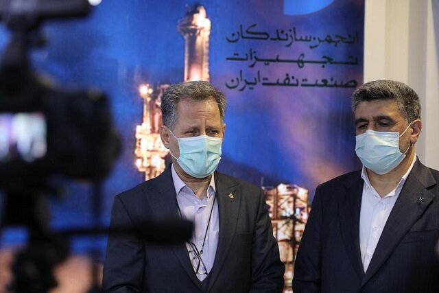 همکاری بانک صادرات ایران و استصنا برای ساخت ۵۰ هزار میلیارد ریال تجهیزات صنعت نفت