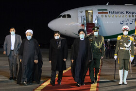 مراسم استقبال از رئیس جمهور در بازگشت از قطر