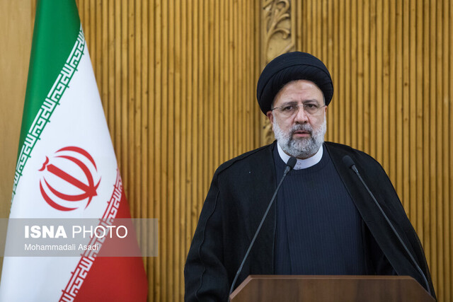 عکس: آرشیو رئیسجمهور: قرار است عقب ماندگیها را جبران کنیم