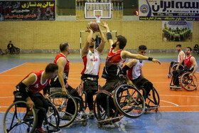پیروزی تیم بسکتبال با ویلچر قم مقابل حریف اصفهانی