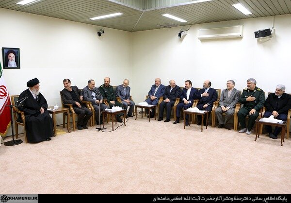 حضرت آیتالله خامنهای: مهندسین مسئله «ما میتوانیم» را به مردم نشان بدهند حضرت آیتالله خامنهای: مهندسین مسئله «ما میتوانیم» را به مردم نشان بدهند