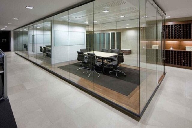 8 ویژگی شیشه سکوریت استاندارد