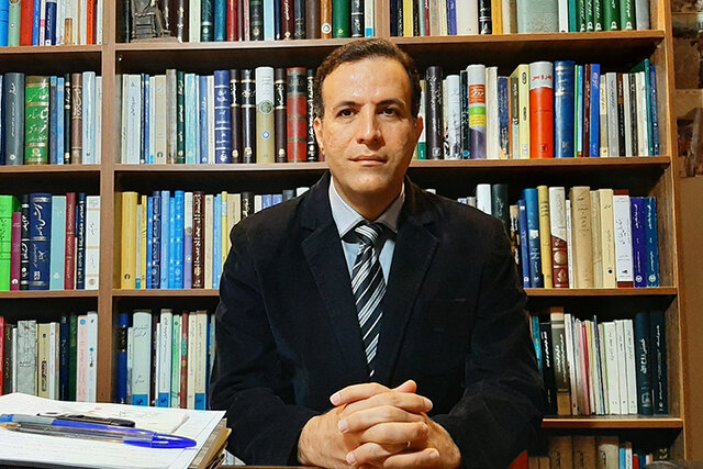 ماجرای بیتهای زنستیز منتسب به «شاهنامه» چیست؟