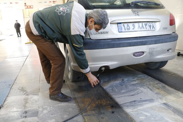 اعمال قانون خودروهای دودزا و دارای نقص فنی/ جریمه آلایندگی و معاینه فنی چقدر است؟ اعمال قانون خودروهای دودزا و دارای نقص فنی/ جریمه آلایندگی و معاینه فنی چقدر است؟