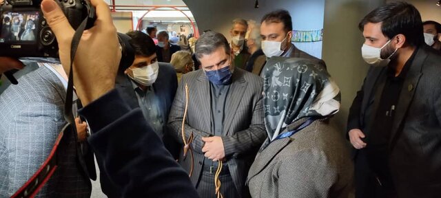 نمایش آثار هنرمندان توانیاب در خارج از کشور نمایش آثار هنرمندان توانیاب در خارج از کشور