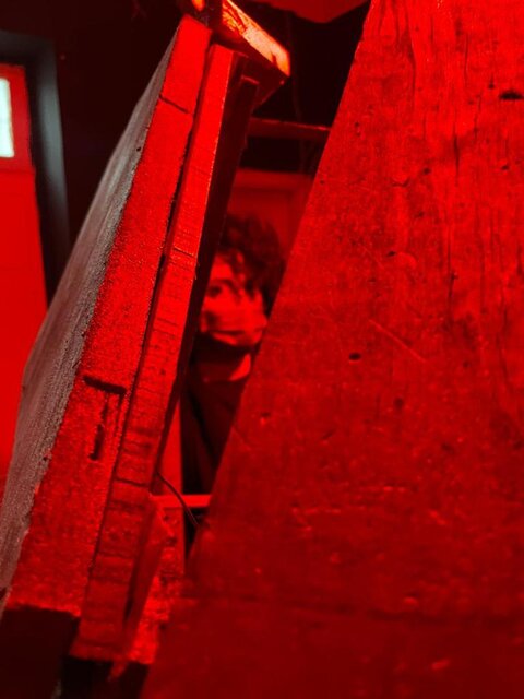 اجرای پرفورمنس درد ادوات شکنجه قرون وسطی را در قلعه پرتغالیها امتحان کنید!