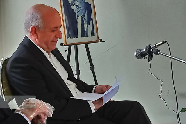 دوستداران دهخدا بر سر مزارش