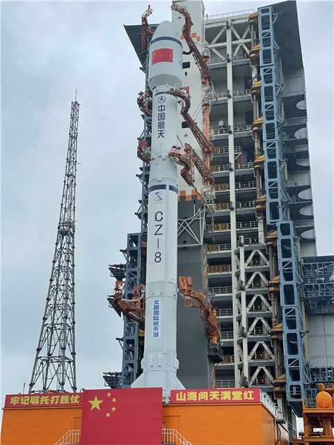 رکورد بیشترین پرتاب ماهواره در دست یک موشک چینی