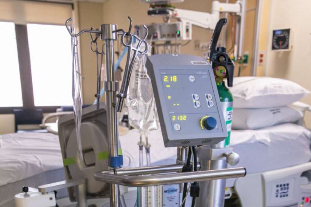26 بیمار بدحال کرونایی در بخش مراقبت‌های ویژه بیمارستان‌های اردبیل بستری هستند