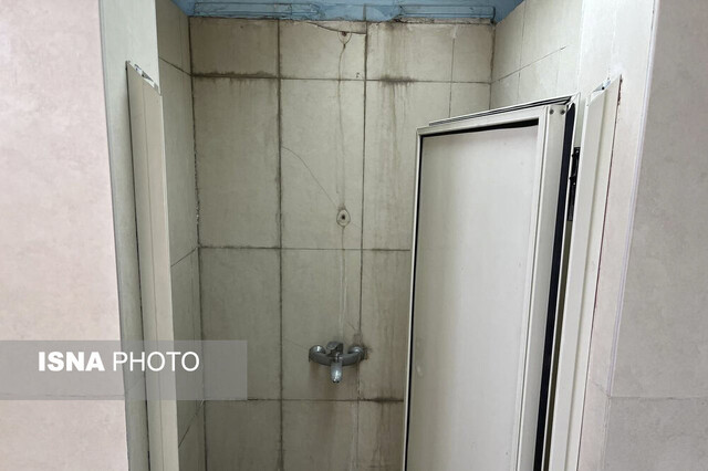 وضعیت غیربهداشتی و اسفناک ورزشگاه استقلال!