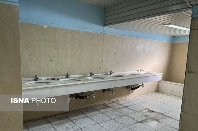 وضعیت غیربهداشتی و اسفناک ورزشگاه استقلال!