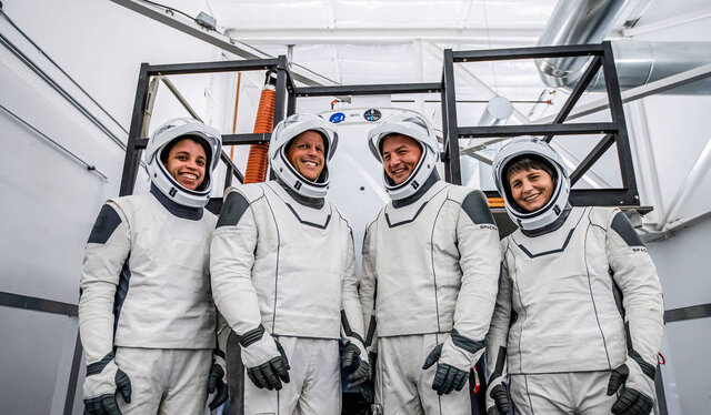 با فضانوردان ماموریت "کرو-۴" اسپیس ایکس آشنا شوید