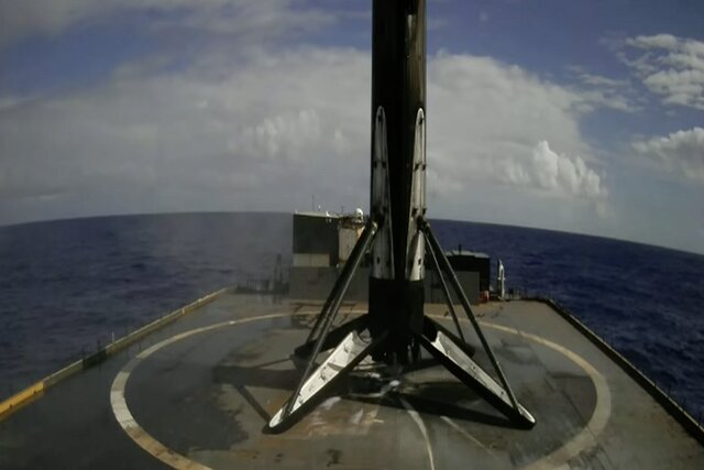 رکورد جدید "اسپیسایکس" با یازدهمین فرود موفق "فالکون ۹" رکورد جدید "اسپیسایکس" با یازدهمین فرود موفق "فالکون ۹"