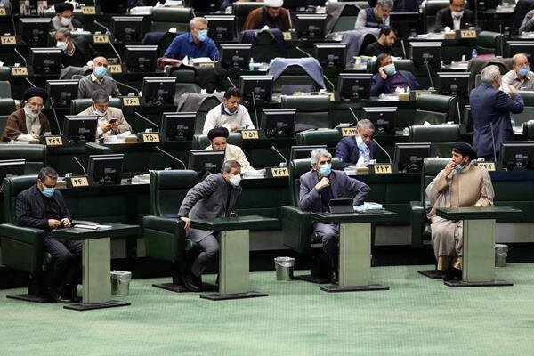 تکلیف مجلس به وزارت نفت برای اجرای طرحهای جلوگیری از اتلاف ترکیبات ارزشمند گازی