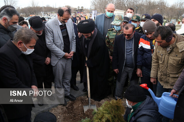 آئین روز درختکاری در اردبیل