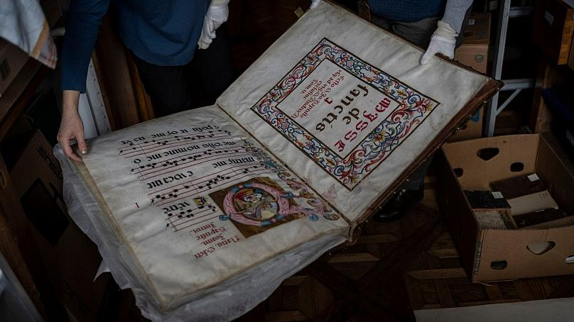 تلاش برای تخلیه آثار هنری بزرگترین موزه اوکراین در لویو