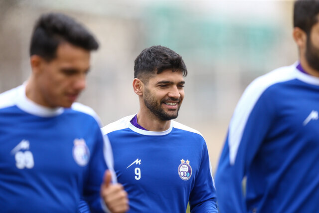 مهدیپور: داور انگار برای یک قرار دعوا آمده بود